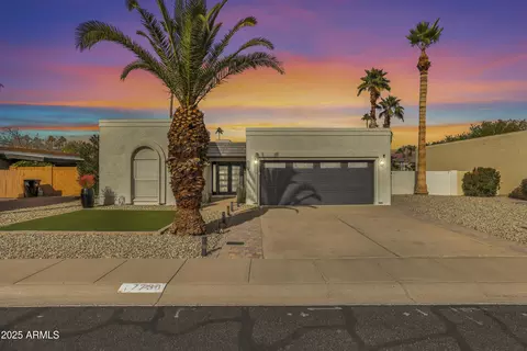 7730 E Buena Terra Way, Scottsdale, AZ 85250