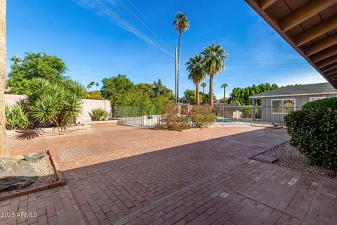 4728 E Mulberry Dr, Phoenix, AZ 85018 photo 32