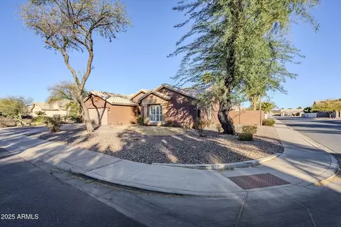 4056 E Rosemonte Dr, Phoenix, AZ 85050