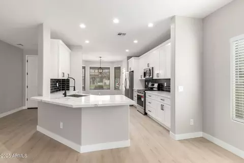4041 E Lexington Ave, Gilbert, AZ 85234 photo 8