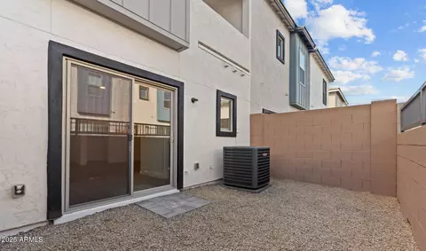 Exterior - 2820 W Eagle Talon Rd, Phoenix, AZ 85085 photo 2 of 2