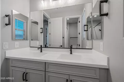 Bath - 4257 E John St, Gilbert, AZ 85295 photo 5 of 6