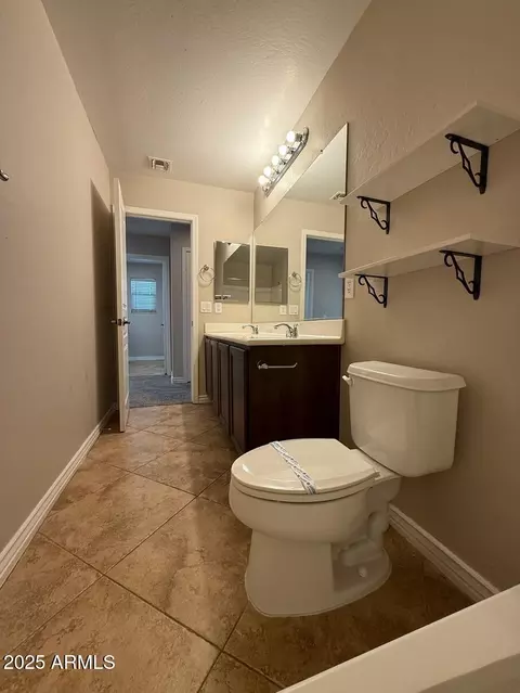 4073 E Vaughn Ave, Gilbert, AZ 85234 photo 33