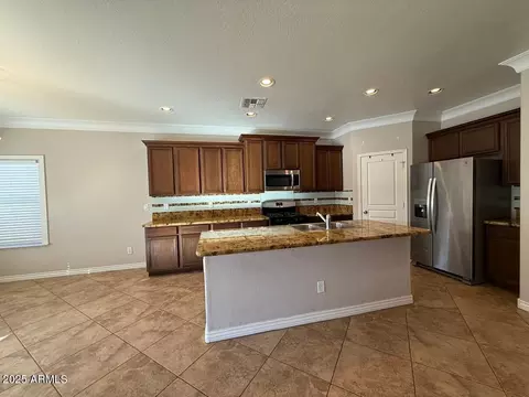 4073 E Vaughn Ave, Gilbert, AZ 85234 photo 13
