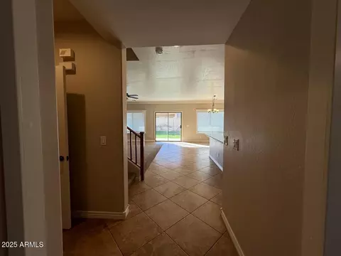 4073 E Vaughn Ave, Gilbert, AZ 85234 photo 4