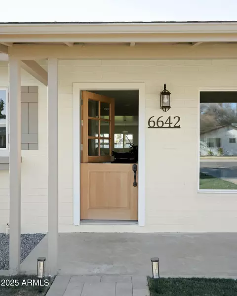 6642 N 10th Ave, Phoenix, AZ 85013 photo 3
