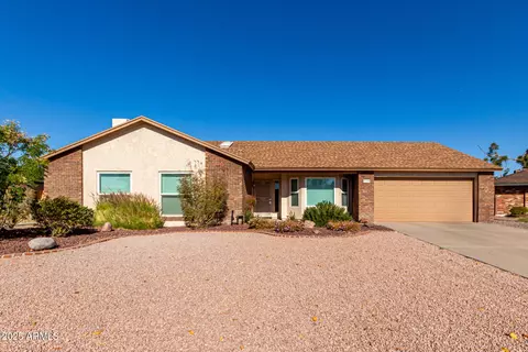 2728 Encanto Cir, Mesa, AZ 85213
