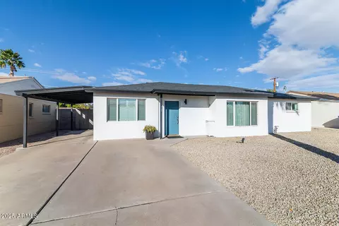 908 E Cavalier Dr, Phoenix, AZ 85014