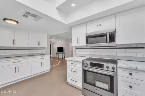 1819 W Evans Dr, Phoenix, AZ 85023 photo 16