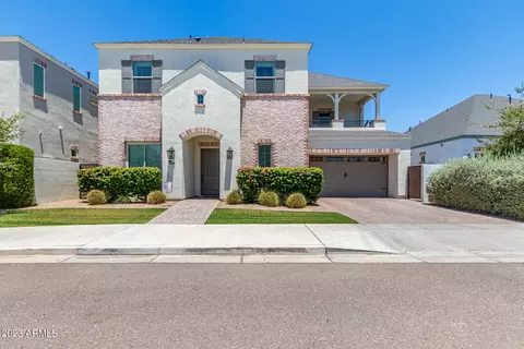 Exterior - 630 W Echo Ln, Phoenix, AZ 85021 photo 2 of 13
