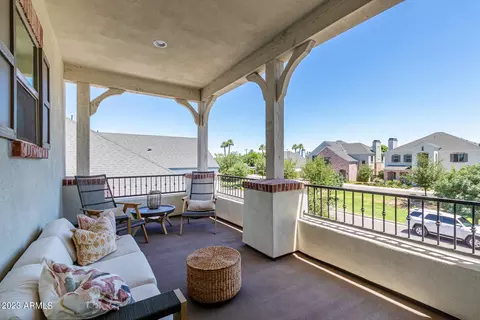 Exterior - 630 W Echo Ln, Phoenix, AZ 85021 photo 3 of 13