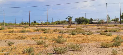 111 E 3rd St #5, Eloy, AZ 85131
