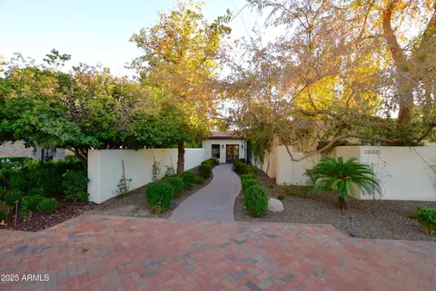 7249 N Central Ave, Phoenix, AZ 85020