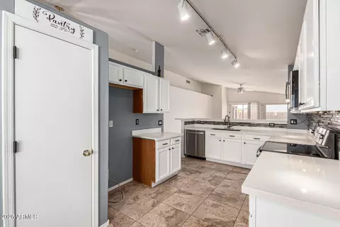 9233 E Lobo Ave, Mesa, AZ 85209 photo 18