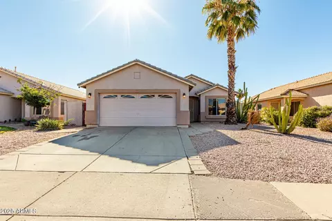 9233 E Lobo Ave, Mesa, AZ 85209