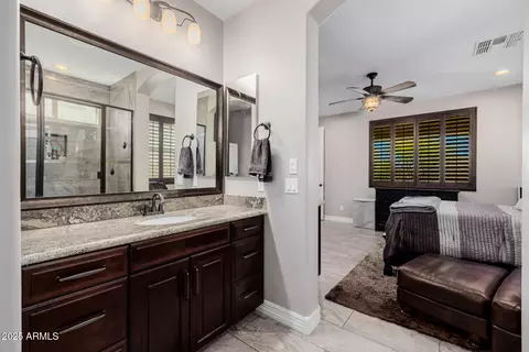 Bath - 4813 S Quantum Way, Mesa, AZ 85212 photo 1 of 7