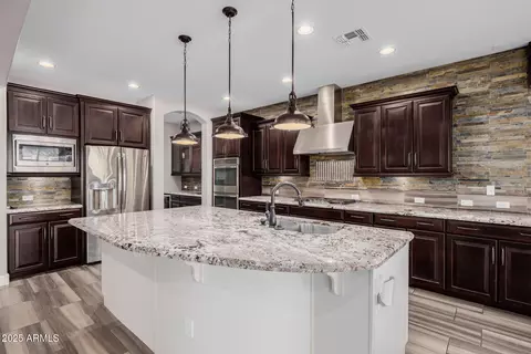 Kitchen - 4813 S Quantum Way, Mesa, AZ 85212 photo 1 of 4