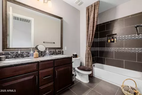 Bath - 4813 S Quantum Way, Mesa, AZ 85212 photo 7 of 7