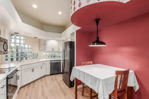 902 W Glendale Ave #203, Phoenix, AZ 85021 photo 13