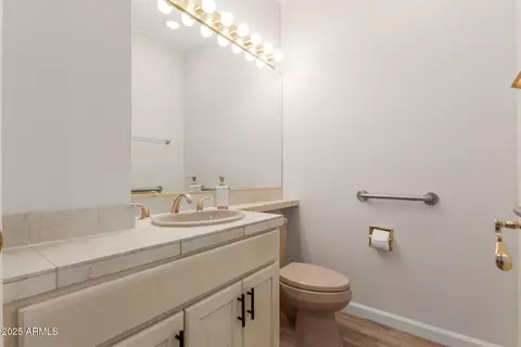 902 W Glendale Ave #203, Phoenix, AZ 85021 photo 26