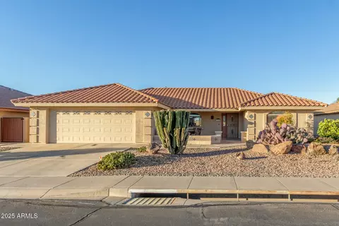 2144 S Yellow Wood Ave, Mesa, AZ 85209