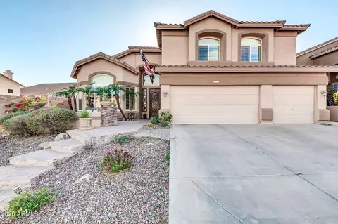815 E Silverwood Dr, Phoenix, AZ 85048