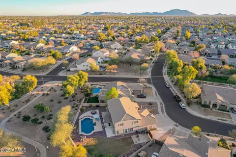 2921 S Martingale Rd, Gilbert, AZ 85295 photo 15