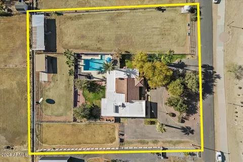 View/Area - 2889 E Tremaine Ave, Gilbert, AZ 85234 photo 3 of 10