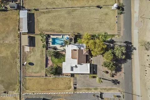 View/Area - 2889 E Tremaine Ave, Gilbert, AZ 85234 photo 2 of 10