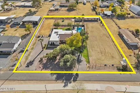 View/Area - 2889 E Tremaine Ave, Gilbert, AZ 85234 photo 4 of 10