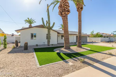 8311 E Angus Dr, Scottsdale, AZ 85251