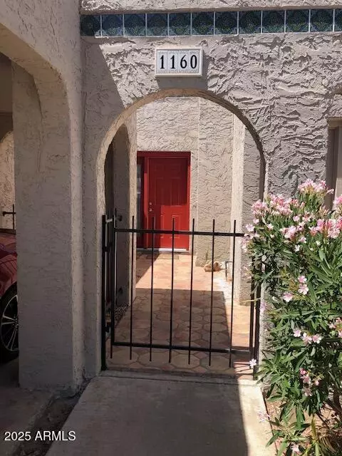 1160 E Cheryl Dr, Phoenix, AZ 85020 photo 2