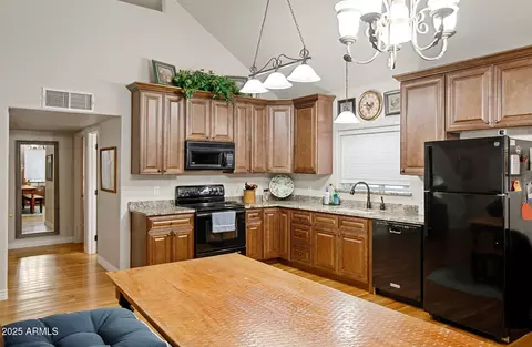 Kitchen - 3199 Larson Loop, Forest Lakes, AZ 85931 photo 1 of 4