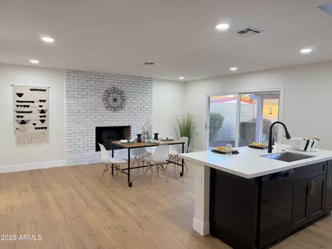 1936 E Cornell Dr, Tempe, AZ 85283 photo 4