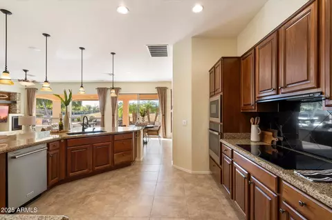 4655 E Indigo St, Gilbert, AZ 85298 photo 10