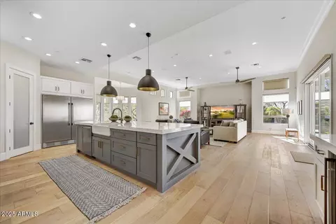 8027 E Juan Tabo Rd, Scottsdale, AZ 85255