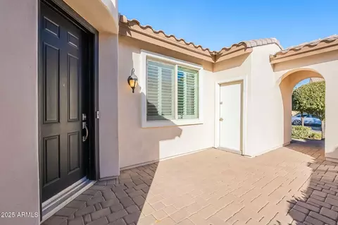 4569 E Waterman St, Gilbert, AZ 85297 photo 3