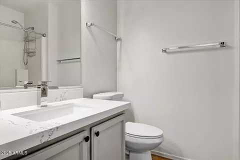 4111 E Tether Trl, Phoenix, AZ 85050 photo 18