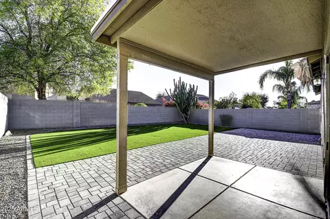 4111 E Tether Trl, Phoenix, AZ 85050 photo 6