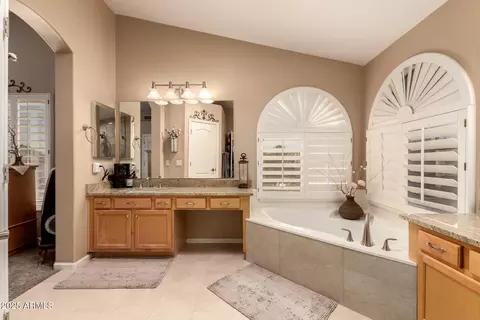1435 E Oxford Ln, Gilbert, AZ 85295 photo 32