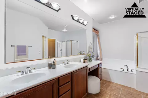 Bath - 3798 E Latham Ct, Gilbert, AZ 85297 photo 2 of 5