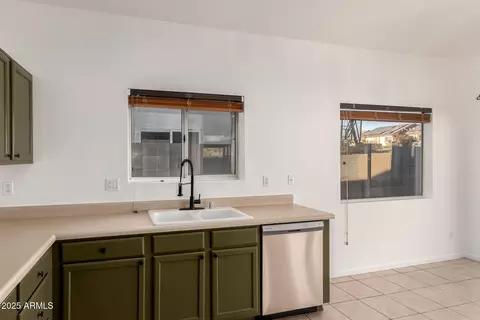 4322 E South Fork Dr, Phoenix, AZ 85044 photo 18