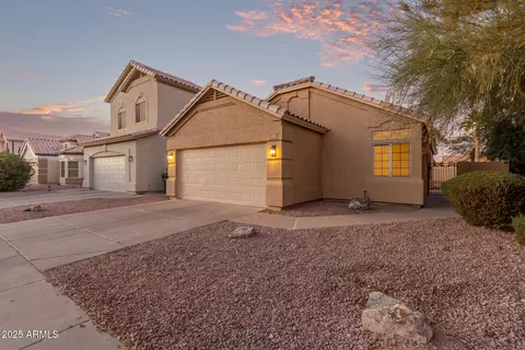 4322 E South Fork Dr, Phoenix, AZ 85044 photo 3
