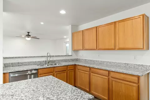 Kitchen - 3552 E Claxton Ave, Gilbert, AZ 85297 photo 2 of 4