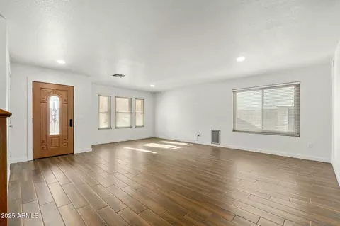 Living - 3552 E Claxton Ave, Gilbert, AZ 85297 photo 4 of 10