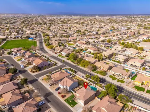 View/Area - 3552 E Claxton Ave, Gilbert, AZ 85297 photo 5 of 14