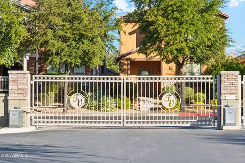 4364 E Selena Dr, Phoenix, AZ 85050 photo 18
