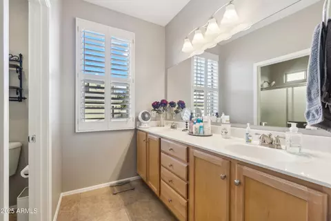 4364 E Selena Dr, Phoenix, AZ 85050 photo 10