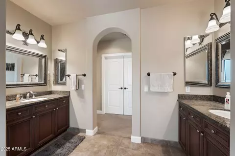 Other - 146 E Claremont St, Phoenix, AZ 85012 photo 6 of 8