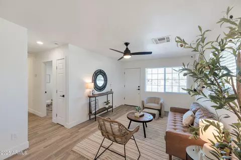 Living - 1915 E Hidalgo Ave, Phoenix, AZ 85040 photo 2 of 3